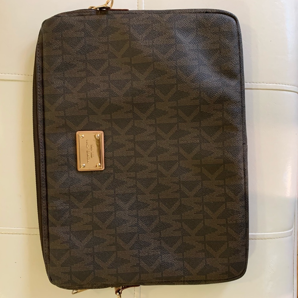 Micheal Kors laptop case